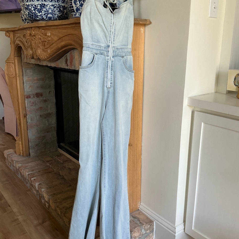 Free People Light Blue Boot Cut Denim Jumpsuit size 4 new with tags